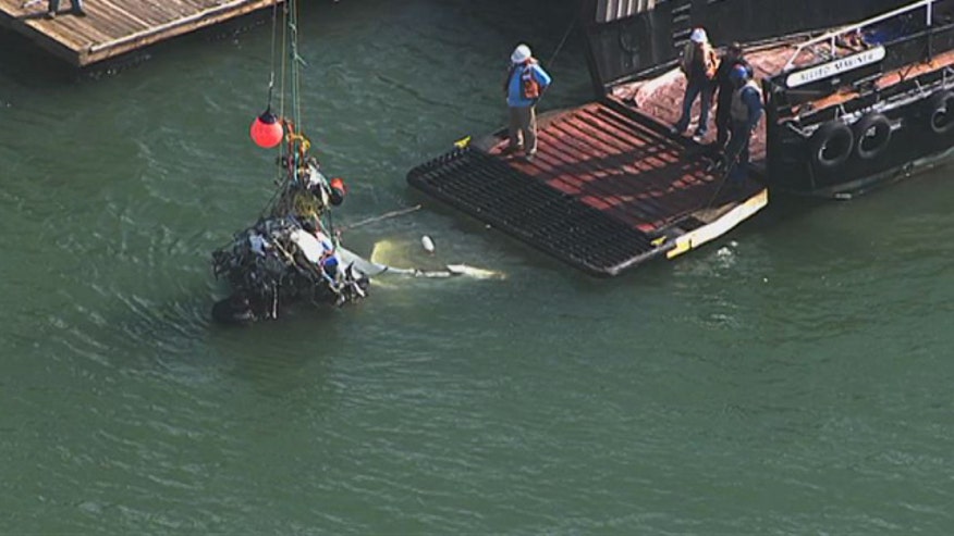 Planes Collide Over B_Cham050114.jpg